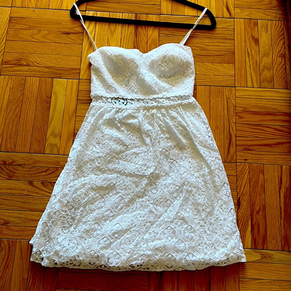 Lilly Pulitzer Strapless White Lace Dress- Brand New